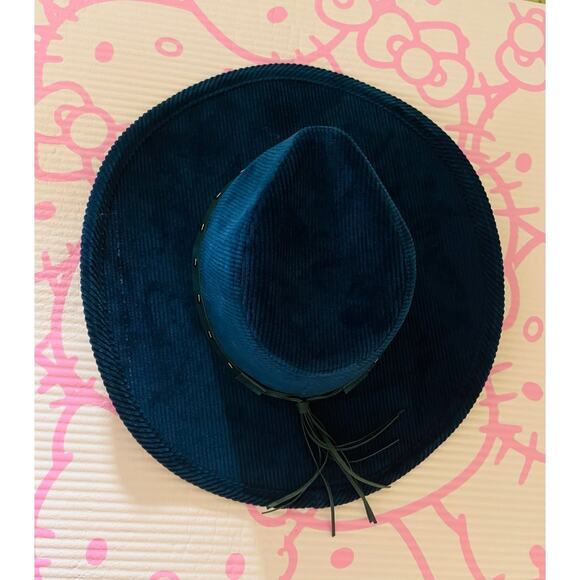 NWT❤️FRYE Cowgirl Hat